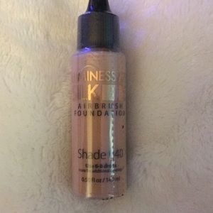 Luminess Airbrush Silk Foundation Shade 040